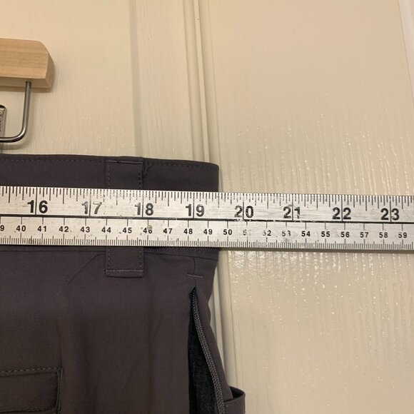 Orvis Tech Cargo Short Men's 38 Grey - Picture 4 of 9